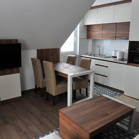 Ramondia, Apartmanhotel